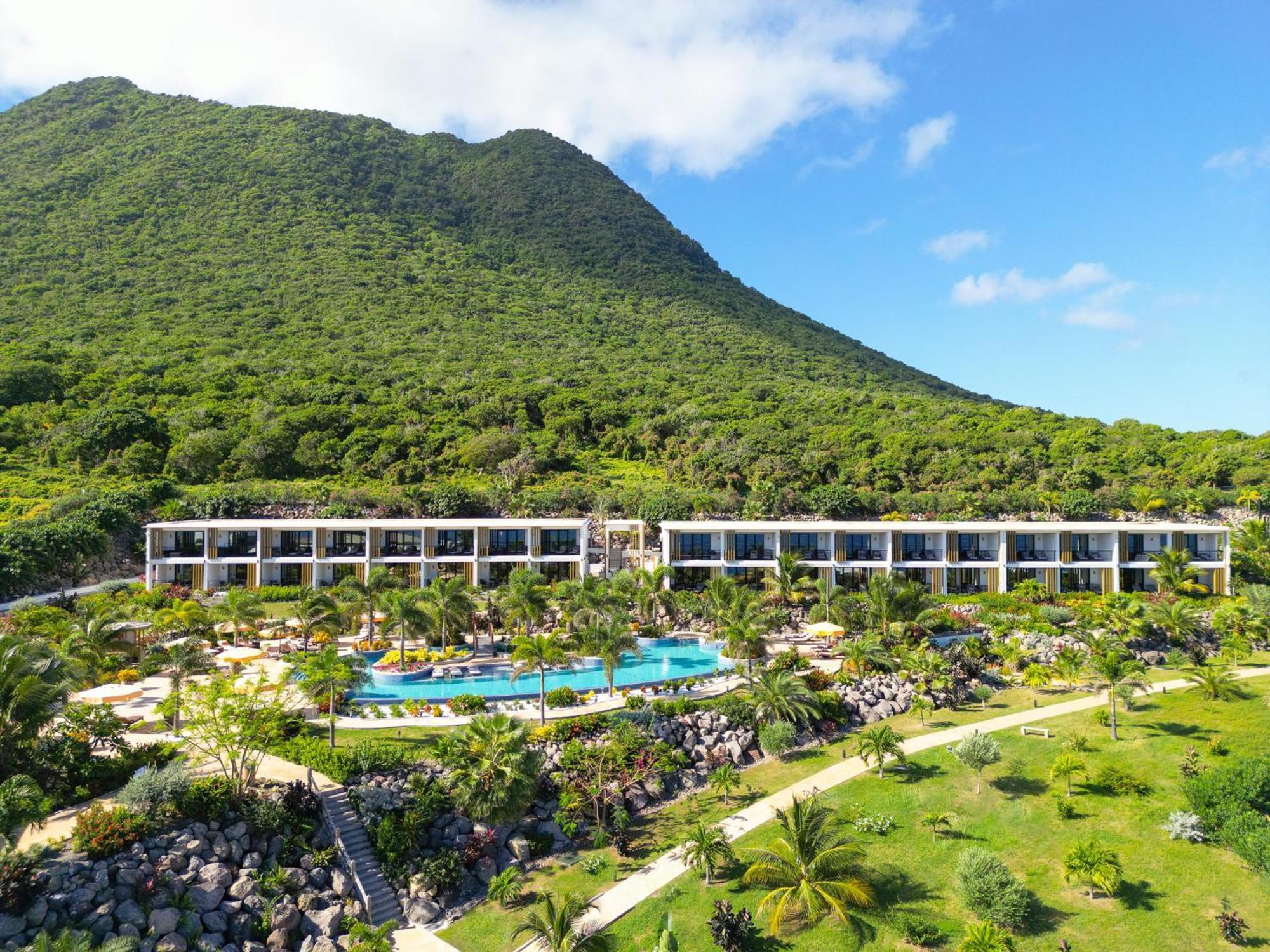 Golden Rock Dive And Nature Resort Ораниестад Екстериор снимка